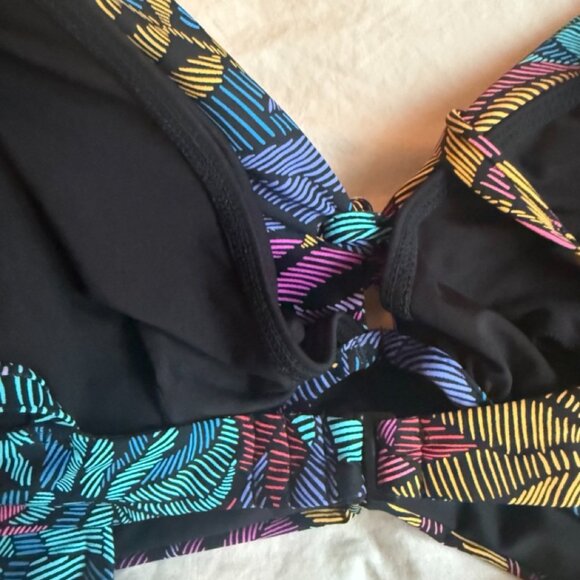 Sunsets Panama Palms Unforgettable Bikini Top 40DD - Picture 7 of 8